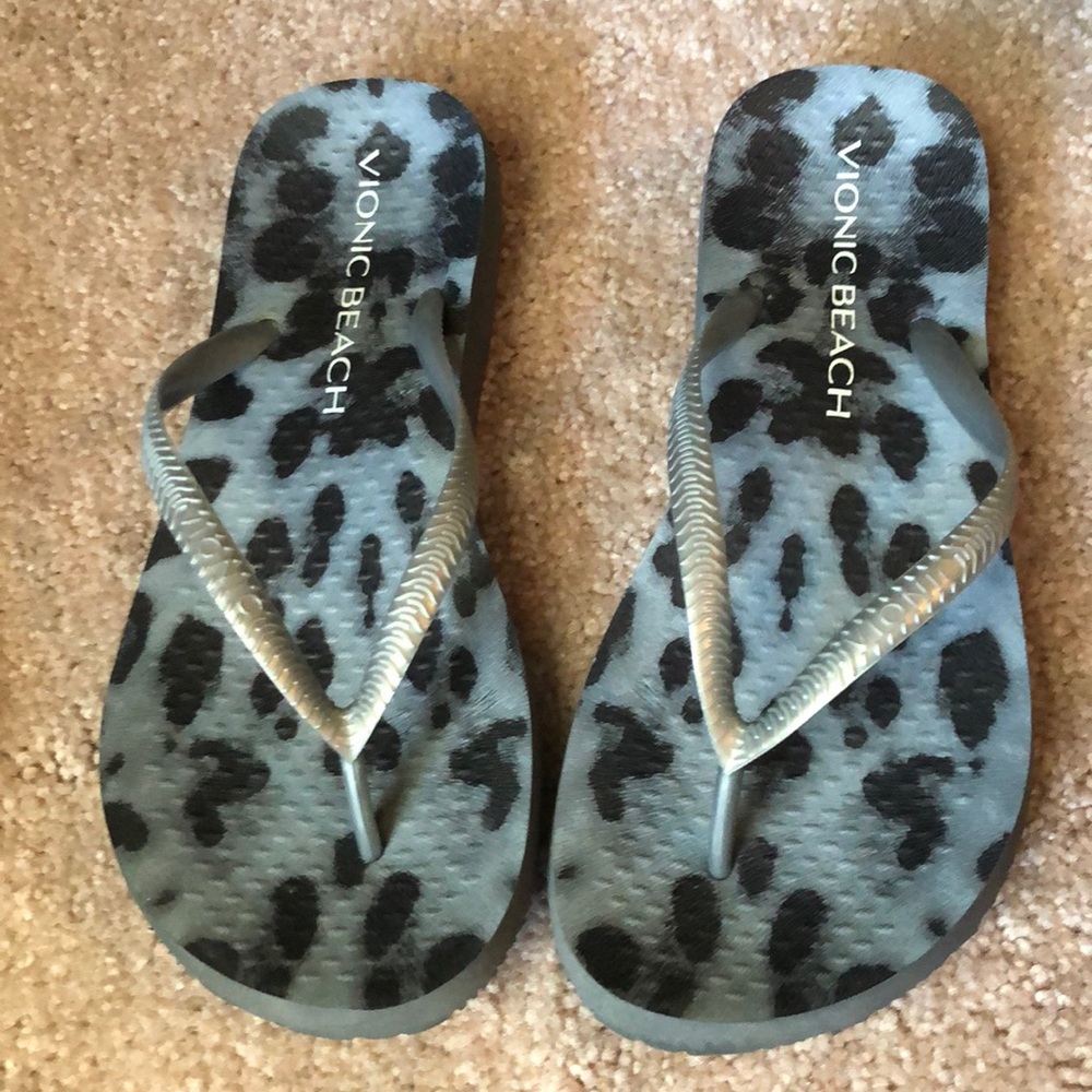 Vionic Beach Sandals